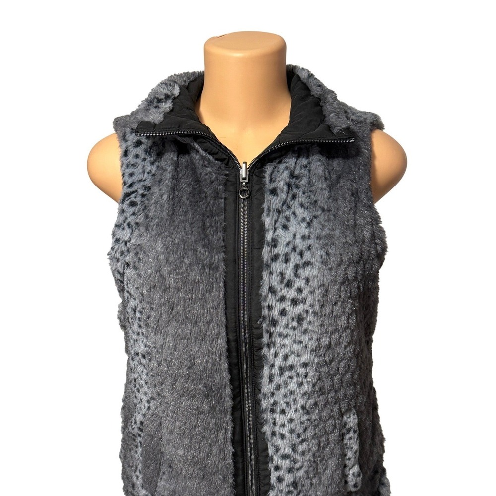 TeezHer Women's Leopard Print Faux Fur Reversible‎ Vest Size S P